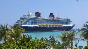 cruise-ship-615116-300x168.jpg