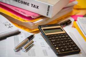 income-tax-4097292-300x200.jpg