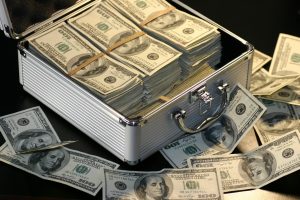 money-1428594-1-300x200.jpg