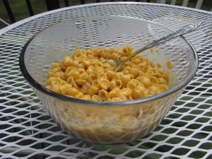 mac-and-cheese-1046626-300x225.jpg