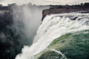 waterfall-2227010-300x200.jpg